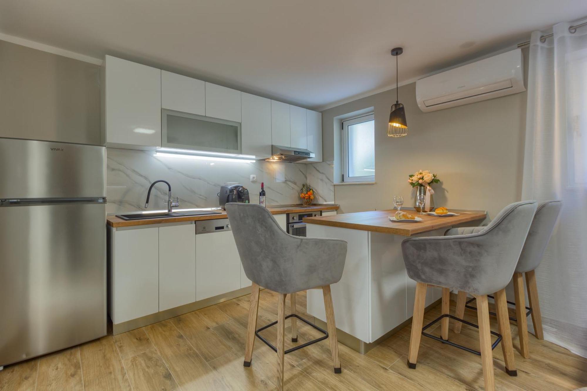 Apartments Pepa Подстрана Номер фото