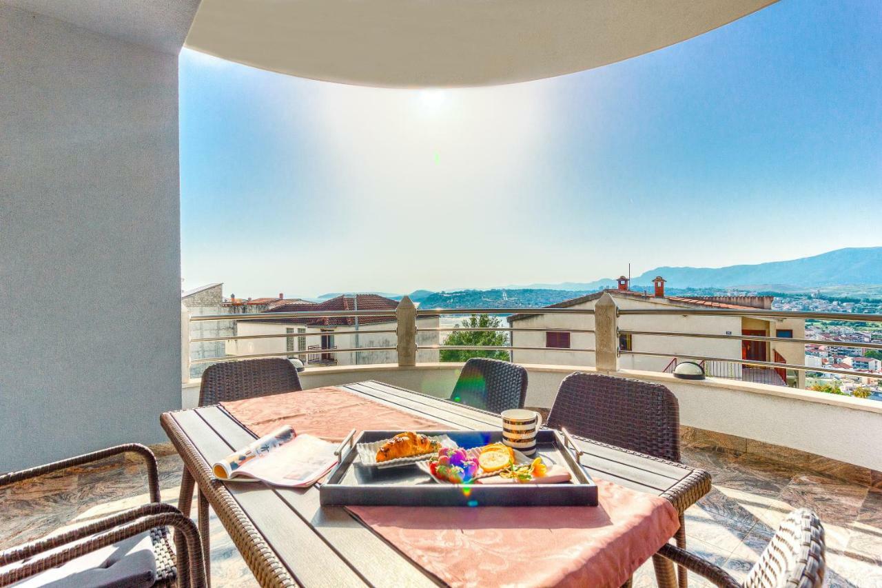 Apartments Pepa Подстрана Экстерьер фото
