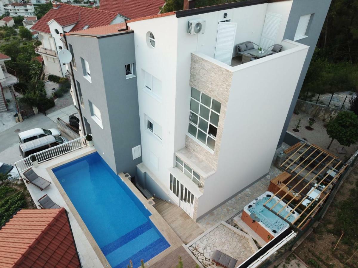 Apartments Pepa Подстрана Экстерьер фото